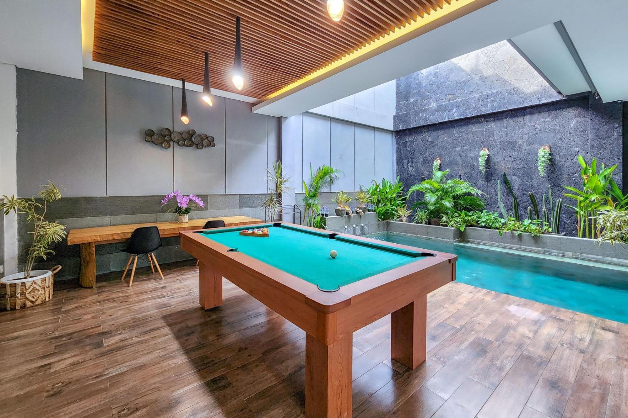 Villa Rumpi Seminyak By Nagisa Bali 레기안 외부 사진